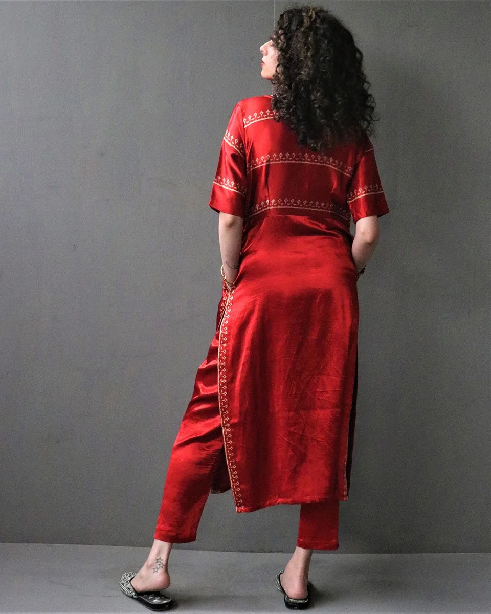 Rubahii Handprinted Mashru Silk Kurta Set - Image 6
