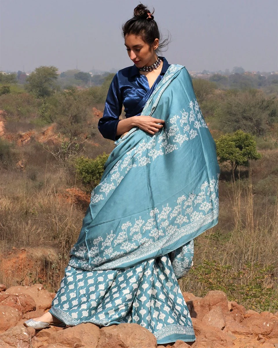 Sea Blue Blockprinted Modal Silk Saree Bel - Image 4