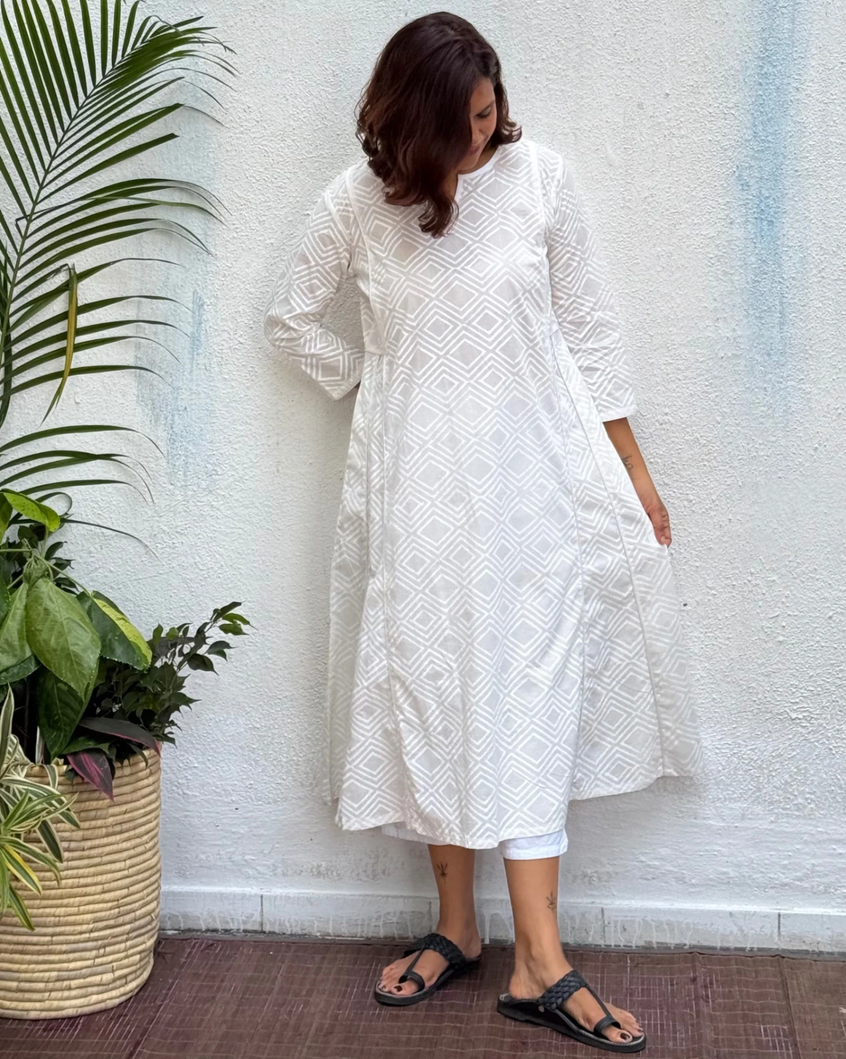 Shagufta Block Printed Cotton Kurti - Image 4