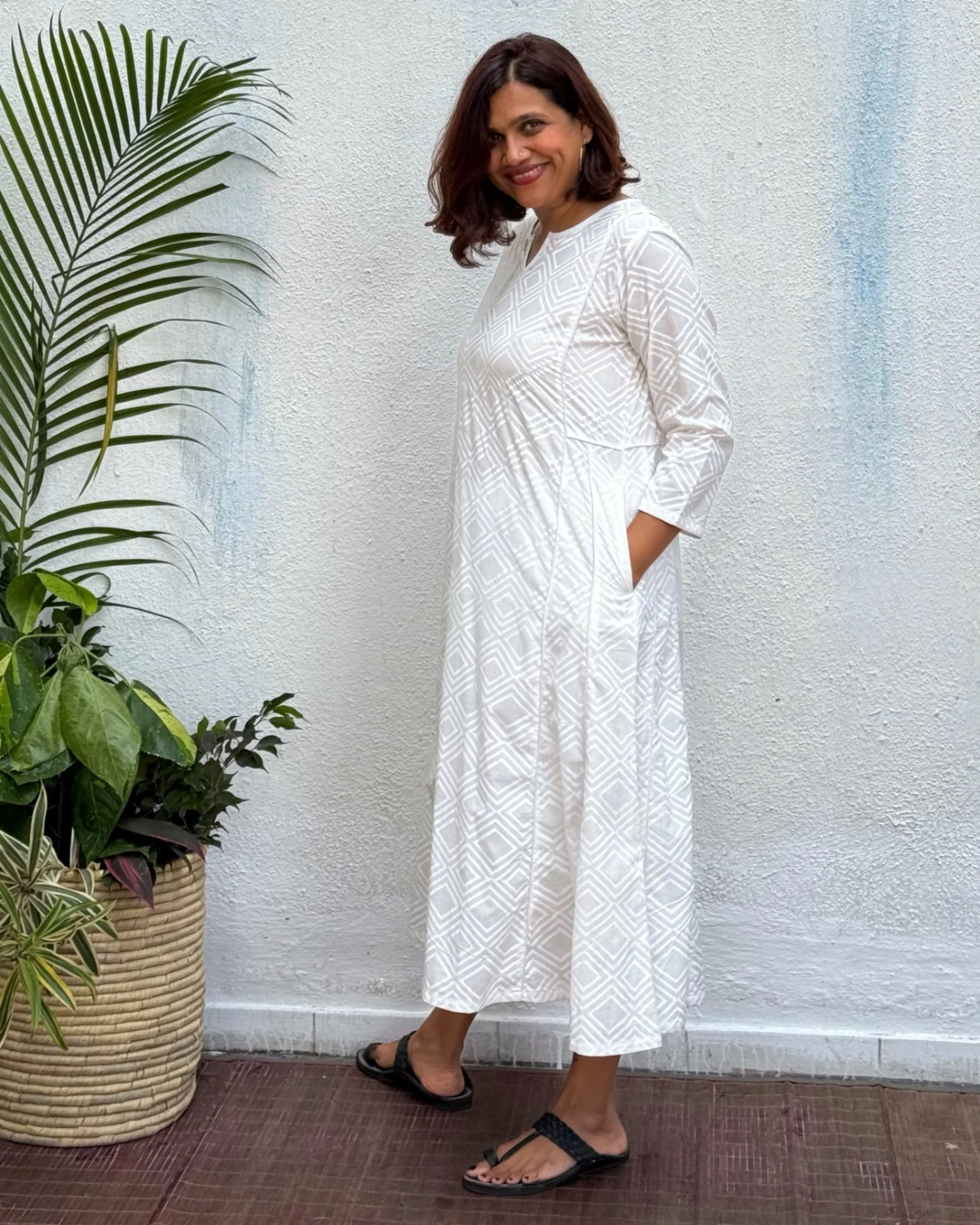 Shagufta Block Printed Cotton Kurti - Image 5