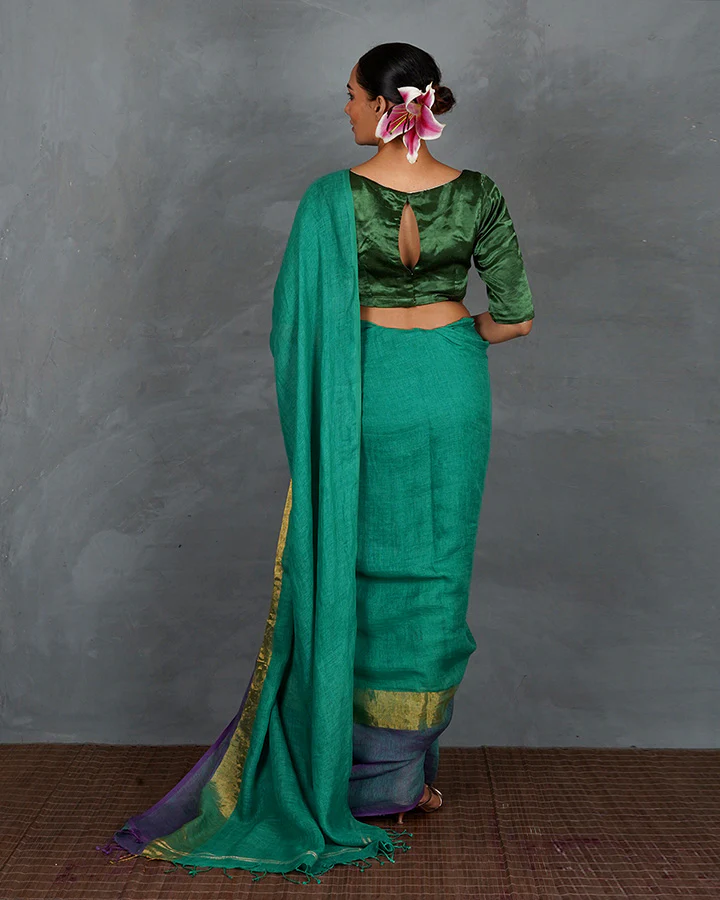 Shimmer On Green Handwoven Linen Saree - TARA - Image 4
