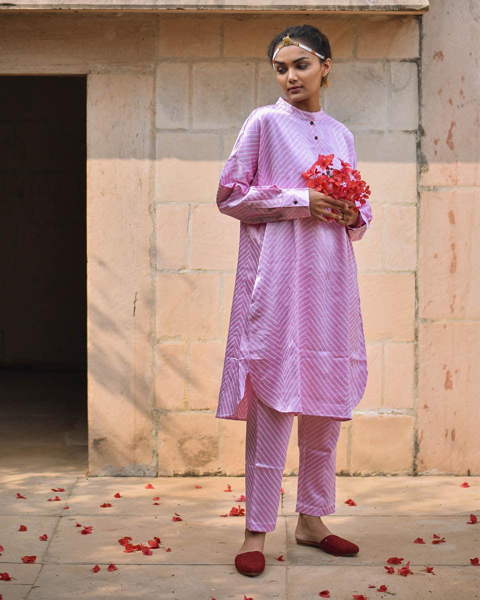 Soft Pink Striped Blockprinted Mashru Silk Kurta Set - Bhavri - Image 4
