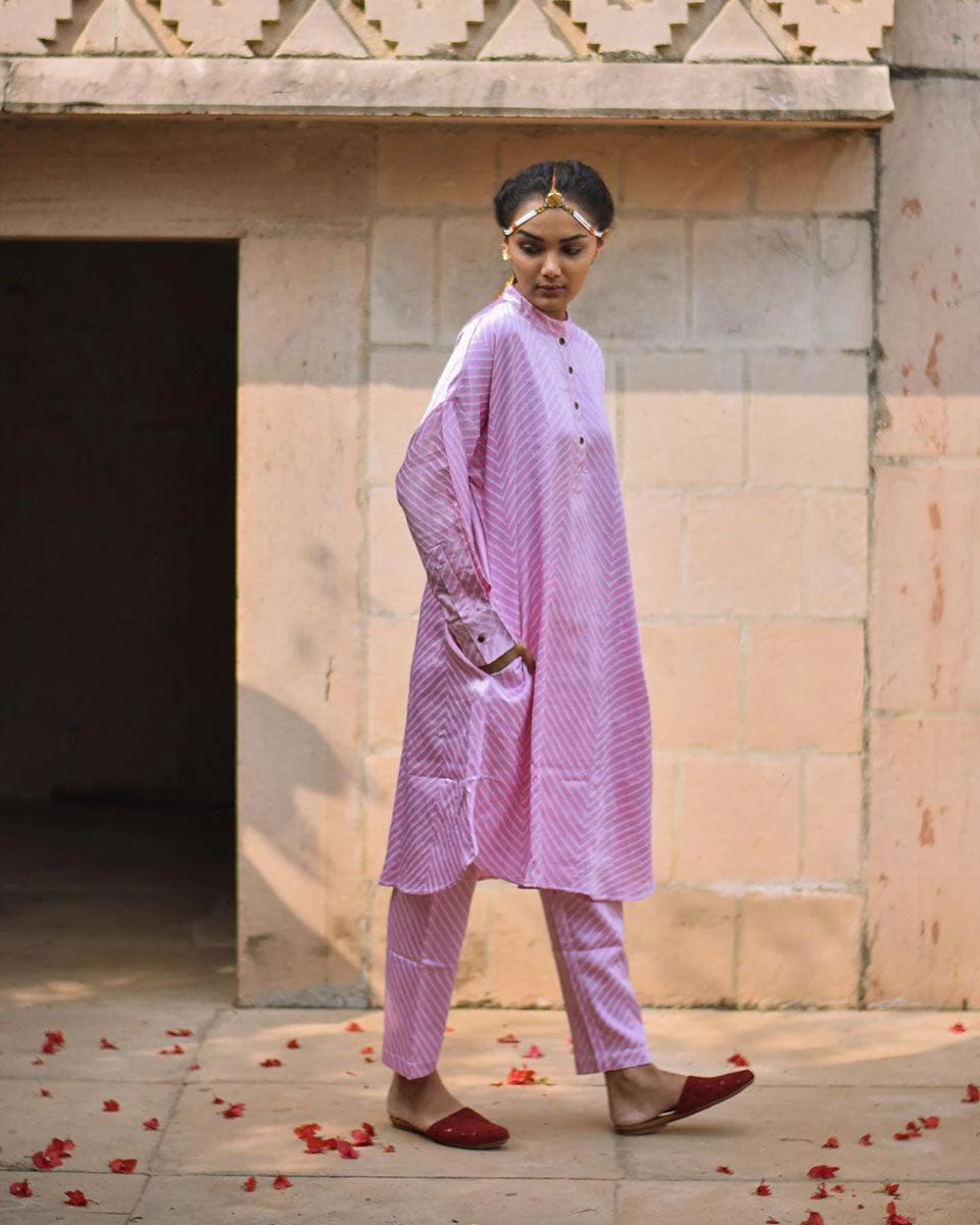 Soft Pink Striped Blockprinted Mashru Silk Kurta Set - Bhavri - Image 5