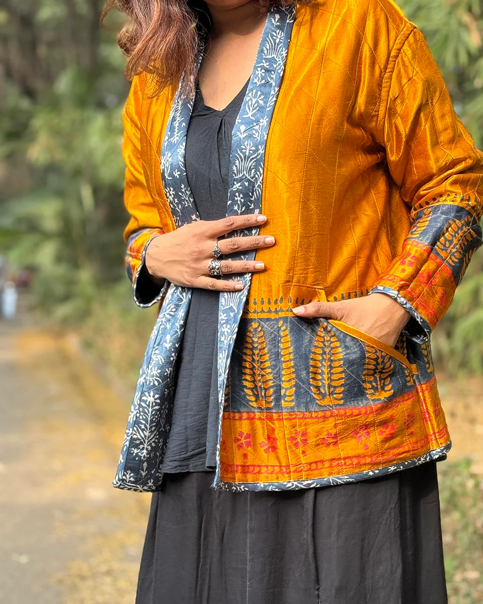 Softember Mashru Silk Reversible Quilted Jacket - Image 18