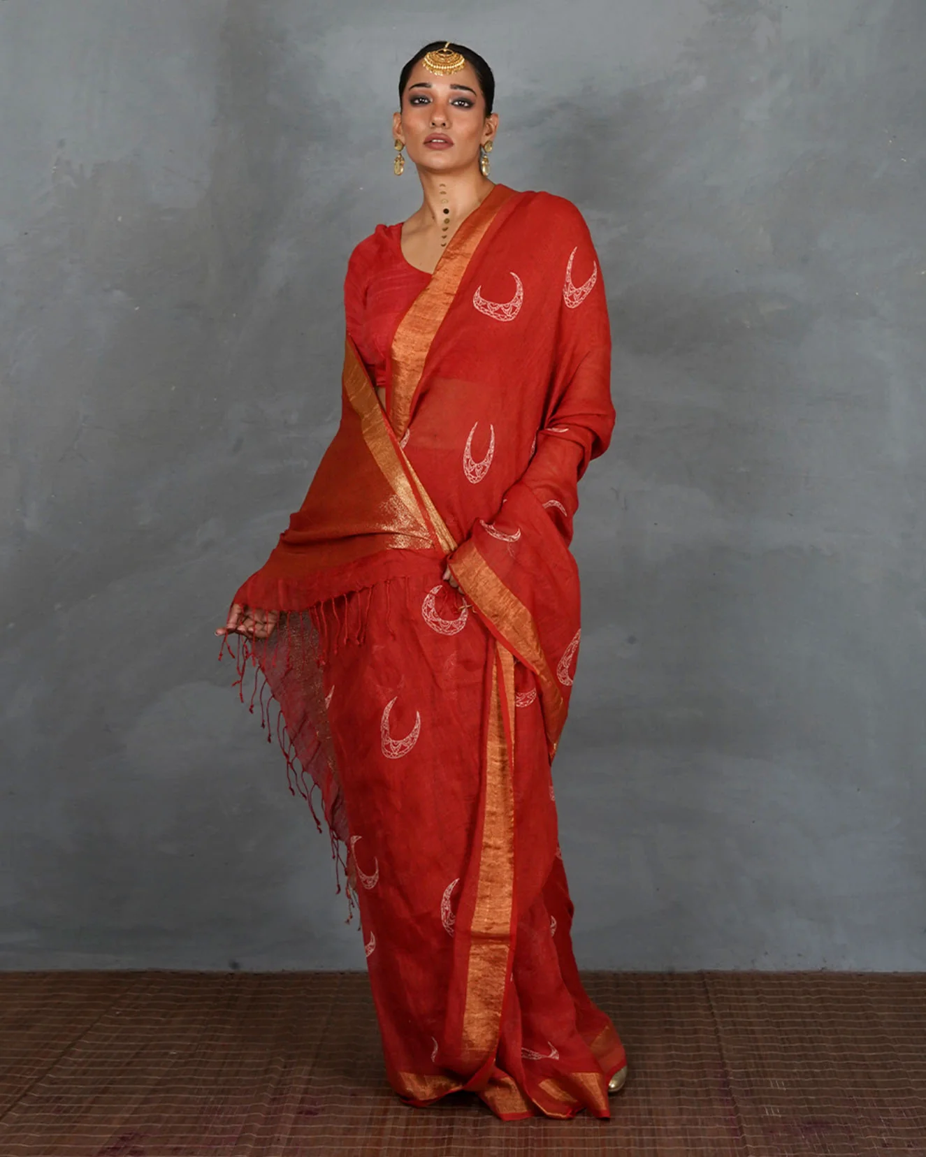 Taraani Red Handblock Linen Saree - TARA - Image 7