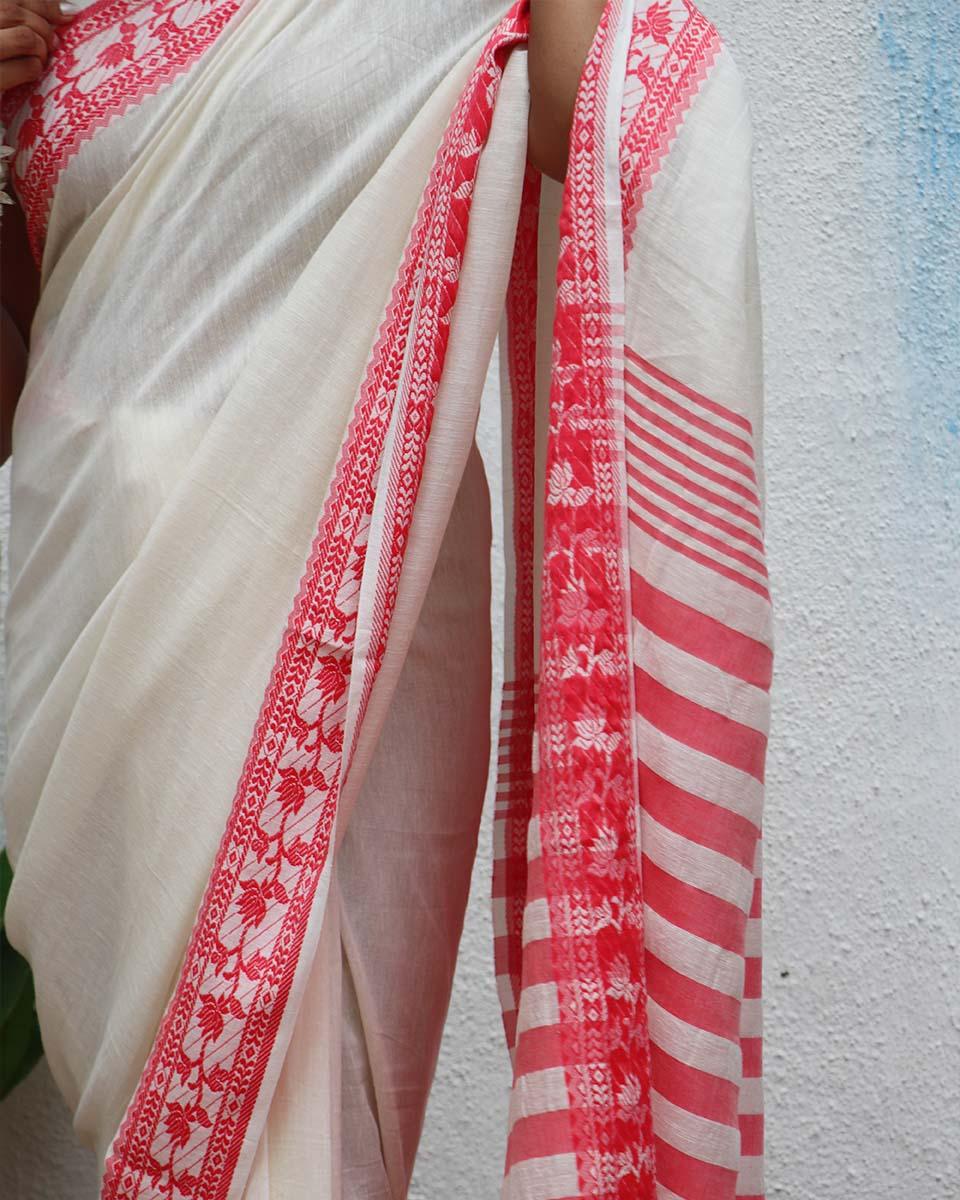 Trinetra Ivory Handwoven Linen Cotton Jamdani Saree - Uma - Image 9