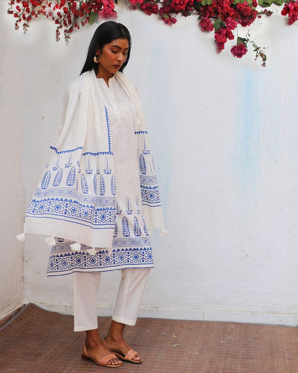 Vasara Blockprinted Cotton Kurta Set - BGVL - Image 8