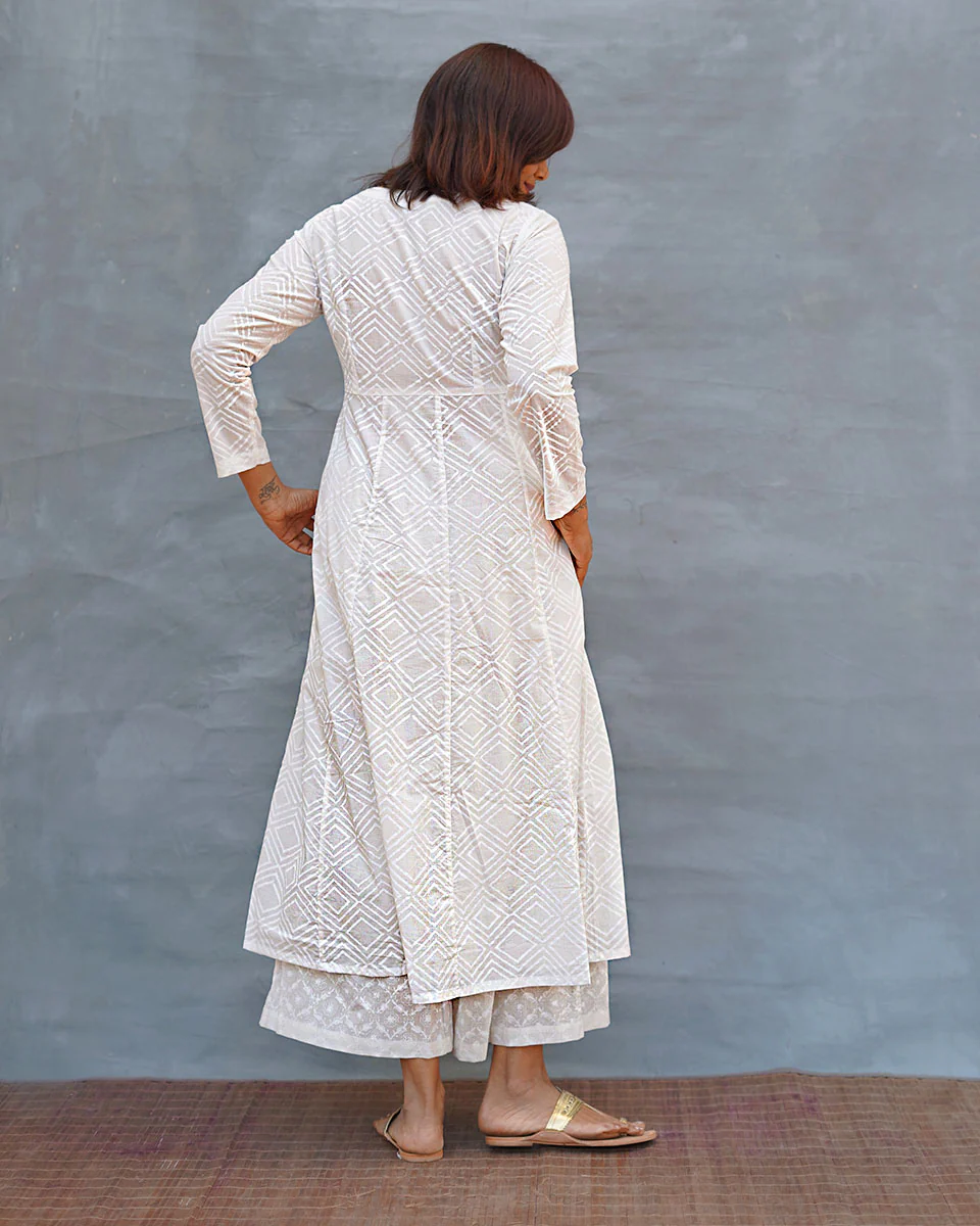 White Wave Handblock Print Cotton Kurta - Safed - Image 3