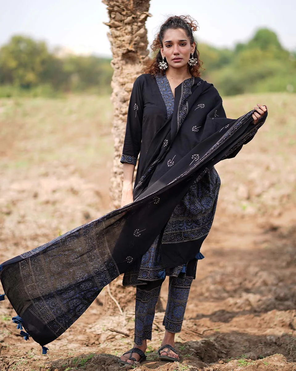 Woven Whispers Blockprinted Cotton Dupatta-WWB - Image 7