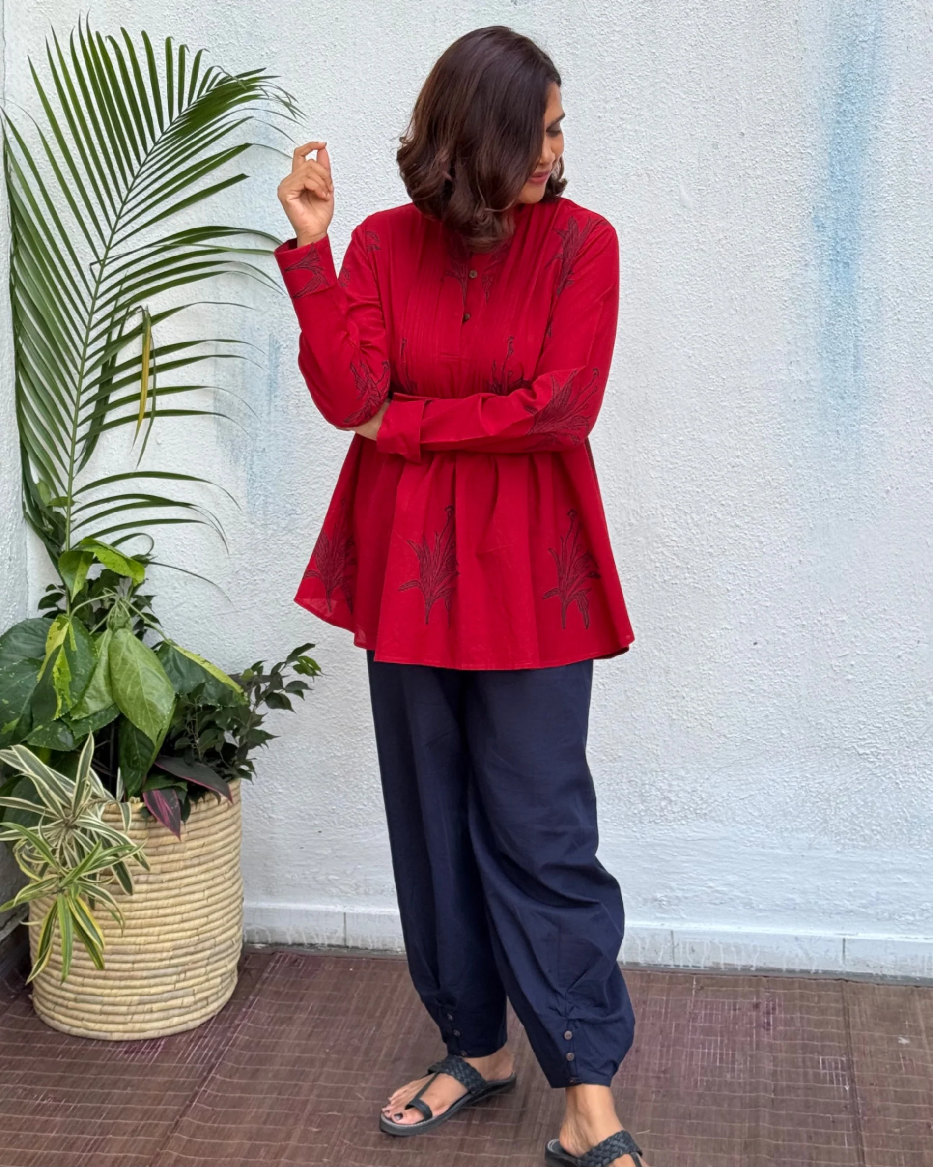 Zebaish Block Printed Cotton Kurti - Image 5