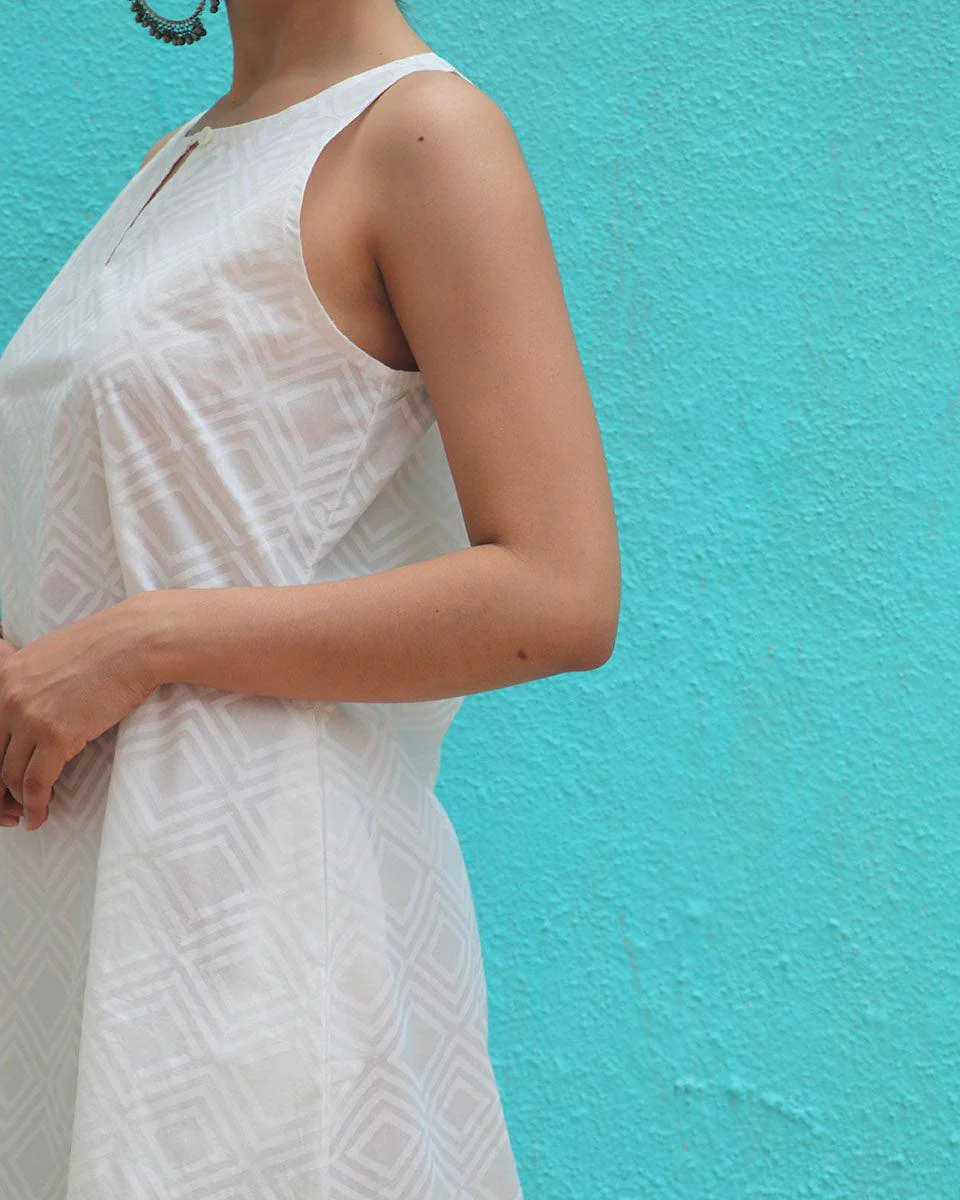 Ziva Cotton Dress - Safed - Image 6